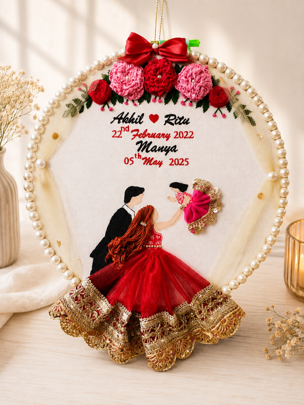 INFINITY CREATIONS Personalized 3D Family Hoop | Custom Parents & Daughter Names Gift