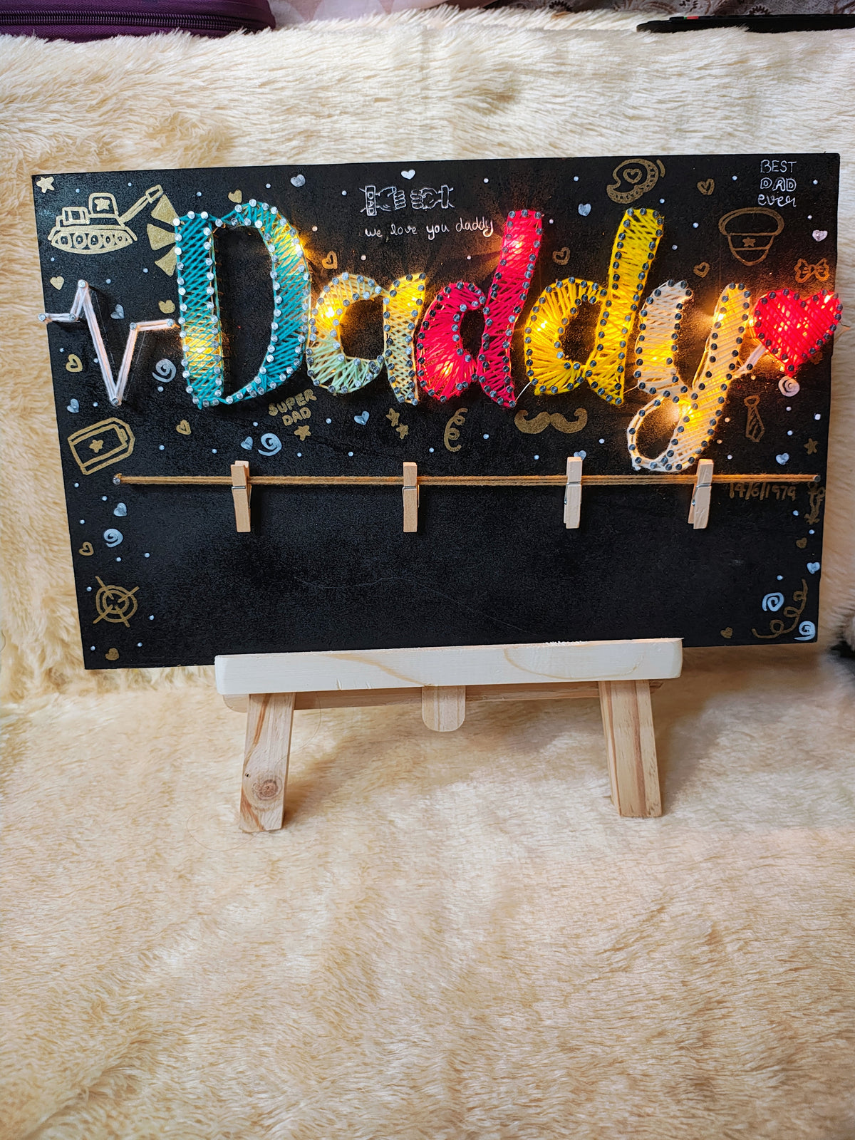 INFINITY CREATIONS Personalized 'Daddy' LED String Art | Custom Photo Clip Wall Décor Gift